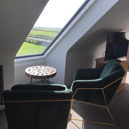 Ceol Na Dtonnta Hotel Doolin Exterior foto
